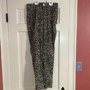 Democracy Women's Skinny Jeans in Tan and Black Animal Print